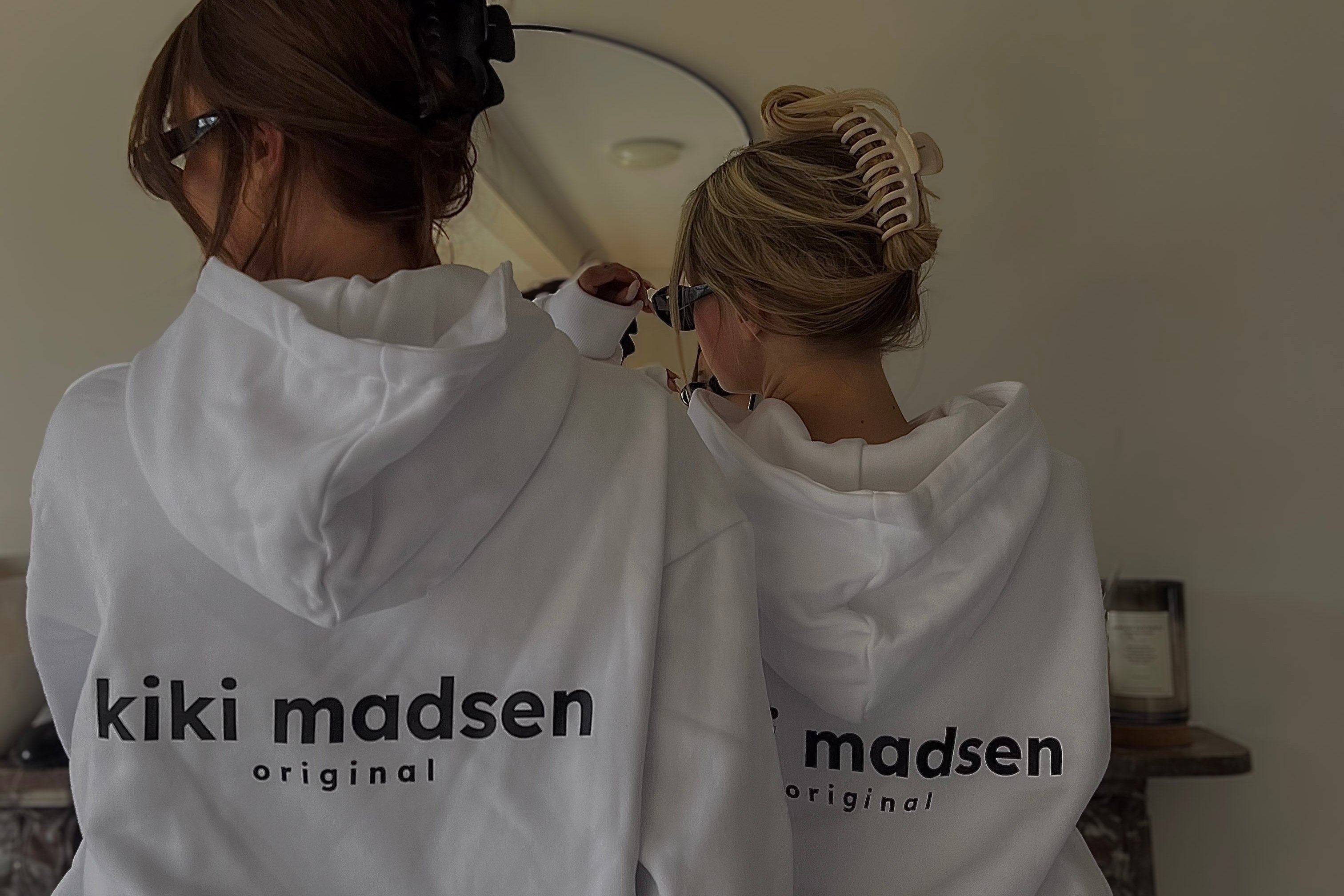 Oversized hoodies & long sleeve